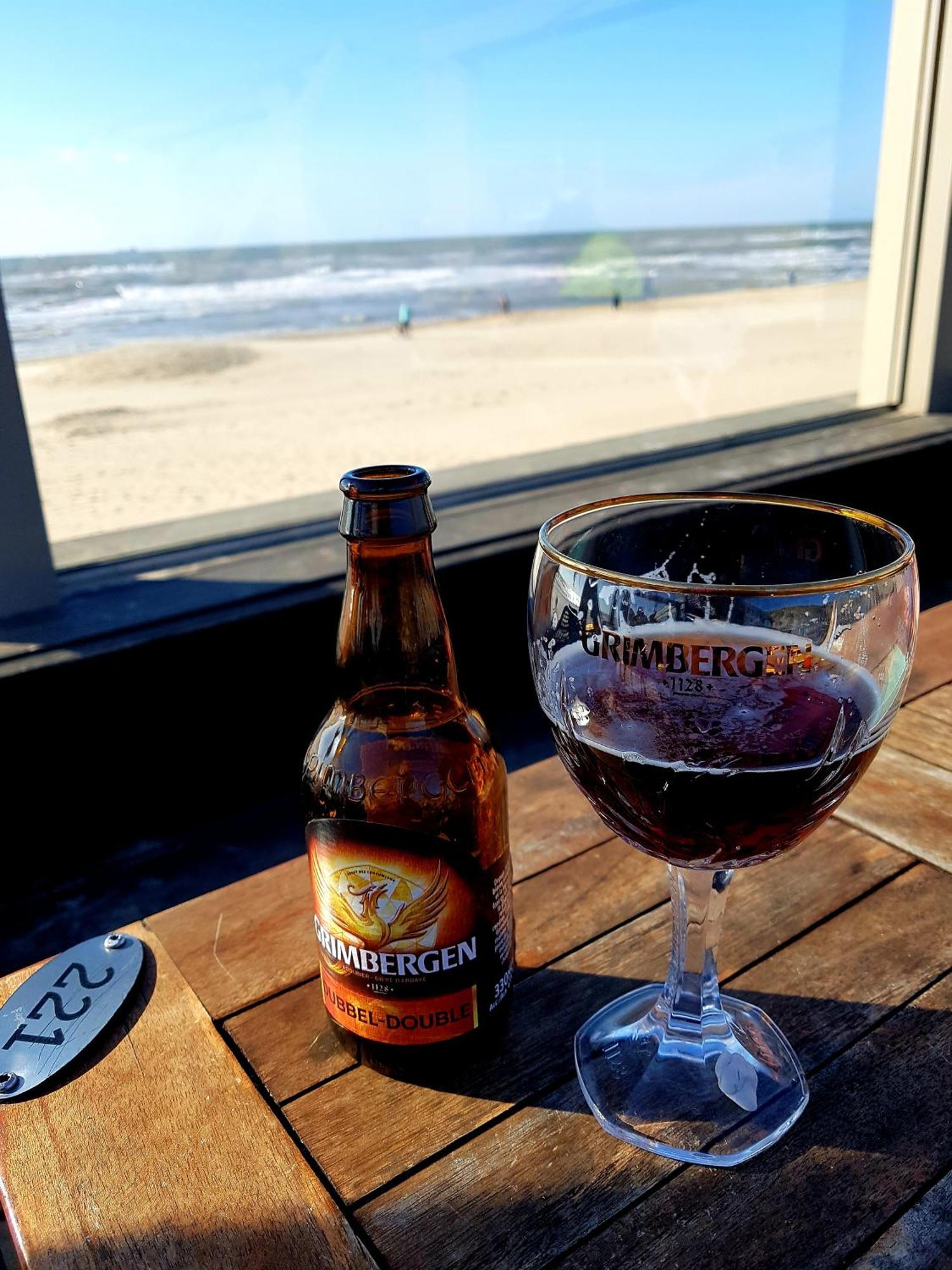 Romantisch Huisje Nabij Het Strand Met Uitzicht Op De Tulpenvelden Julianadorp Bagian luar foto